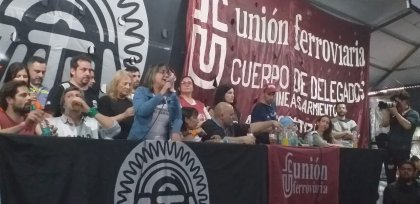 Encuentro de trabajadores ocupados y desocupados en Pilar