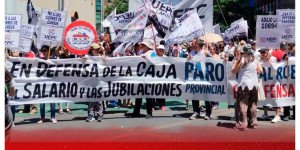 Derrotemos la motosierra de Milei y Llayora