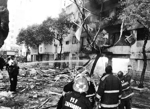 Castigo a los verdaderos responsables de tantas muertes y daos: empresarios y polticos cmplices