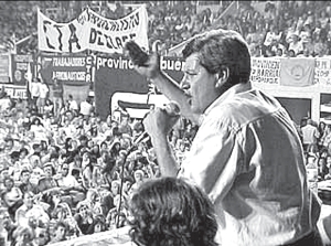 De Gennaro hablando en el congreso