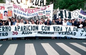 Cabecera de la marcha a Plaza de Mayo (18/10)
