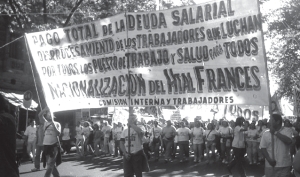 Vista de la marcha de los trabajadores del Hospital Franc�s a Plaza de Mayo