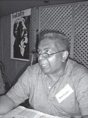 Orlando Chirino, invitado al congreso de Izquierda Socialista