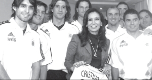 Viaje electoralista o por los derechos humanos?