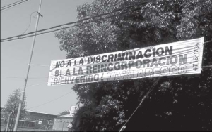 Pasacalle frente a la f�brica