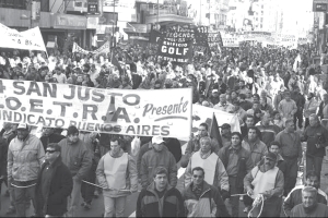 Gran marcha de trabajadores telefnicos en las calles de Capital