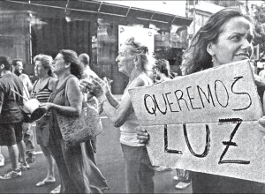 Para que haya luz sin cortes hay que reestatizar