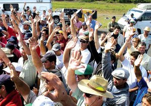 Asamblea en el corte de Gualeguaych