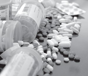 Para terminar con el narcotrfico la nica salida es legalizar la produccin y el consumo de drogas.