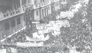 Una multitud reclam� la ense�anza estatal y laica ante el Congreso (19 de septiembre de 1958)