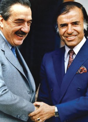 Alfonsn con Menem. Juntos en el Pacto de Olivos