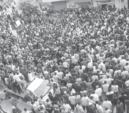 Miles de sirios movilizados contra la dictadura