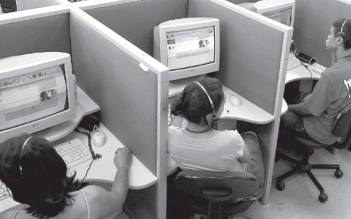 Trabajadores de call center en lucha por sus derechos