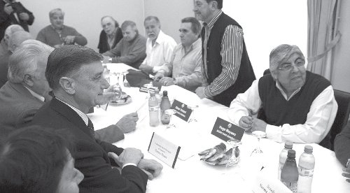 Binner con Moyano. Nada nuevo bajo el sol