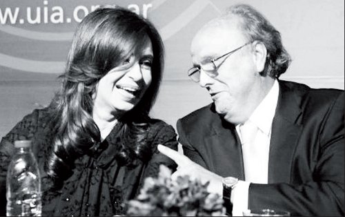 Excelentes relaciones entre la presidenta y el jefe de la UIA, Jos Vasco De Mendiguren. Los unen los negocios