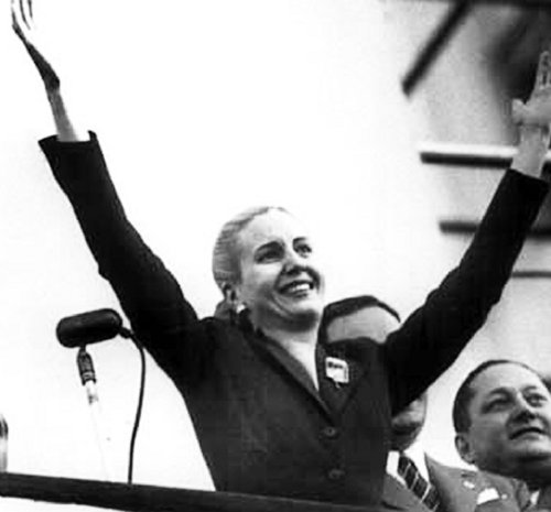 Evita en su ltima aparicin en el balcn de la casa de gobierno