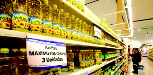 El congelamiento de precios, que no es tal, tiene por objetivo frenar los reclamos salariales